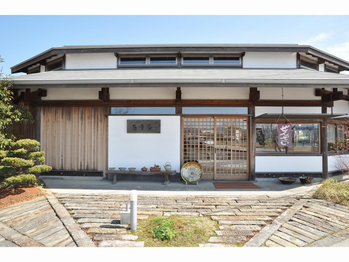 Riverside Hotel Karatsu Castle Exterior foto